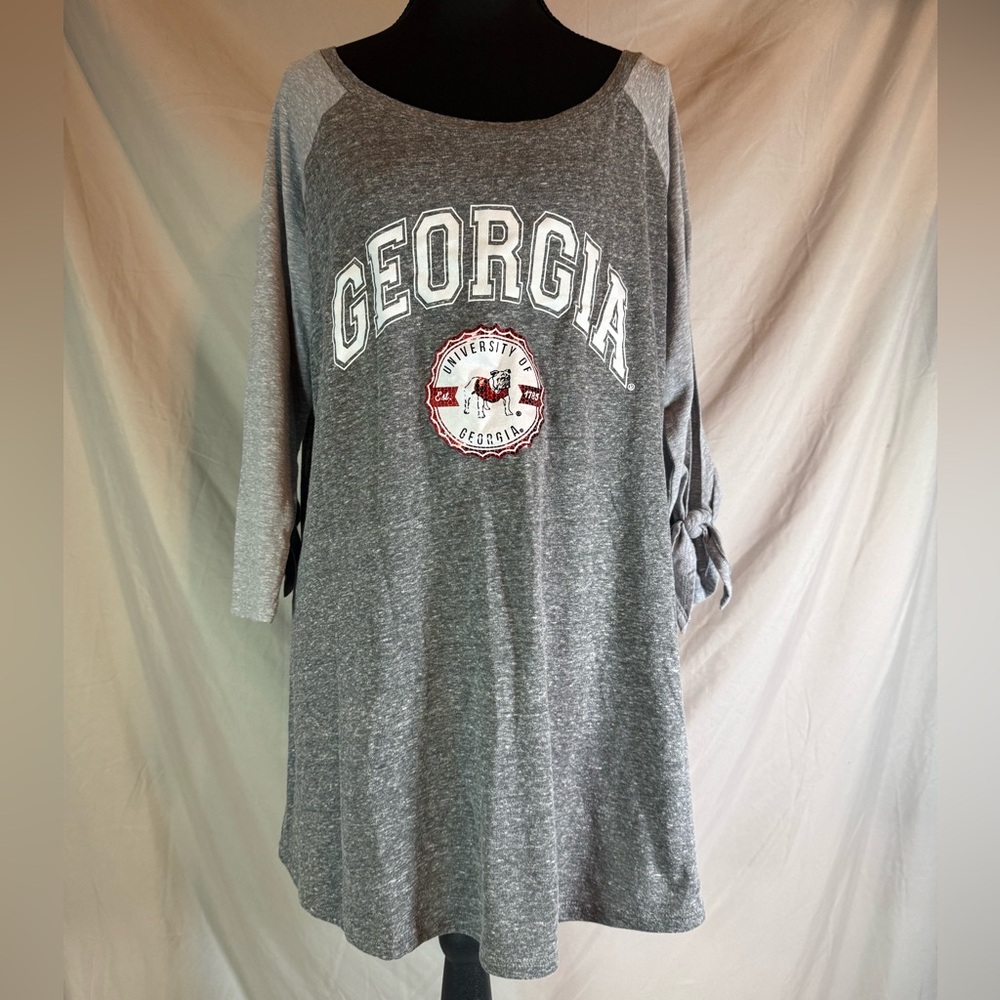 NCAA Georgia Game Day Couture Long Split Sleeve Tee 🐶❤️🖤